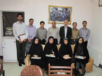 تقدیر به عنوان دانشجوی نمونه کشوری مقطع کارشناسی ارشد توسط معاون دانشجویی دانشگاه 1391 - 