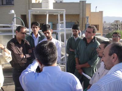 بازدید اساتید دانشکده از آب شیرین کن های خورشیدی، 1389 - 