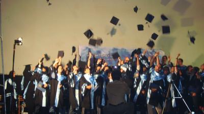 جشن فارغ التحصیلی مقطع کارشناسی 1389-5 - 